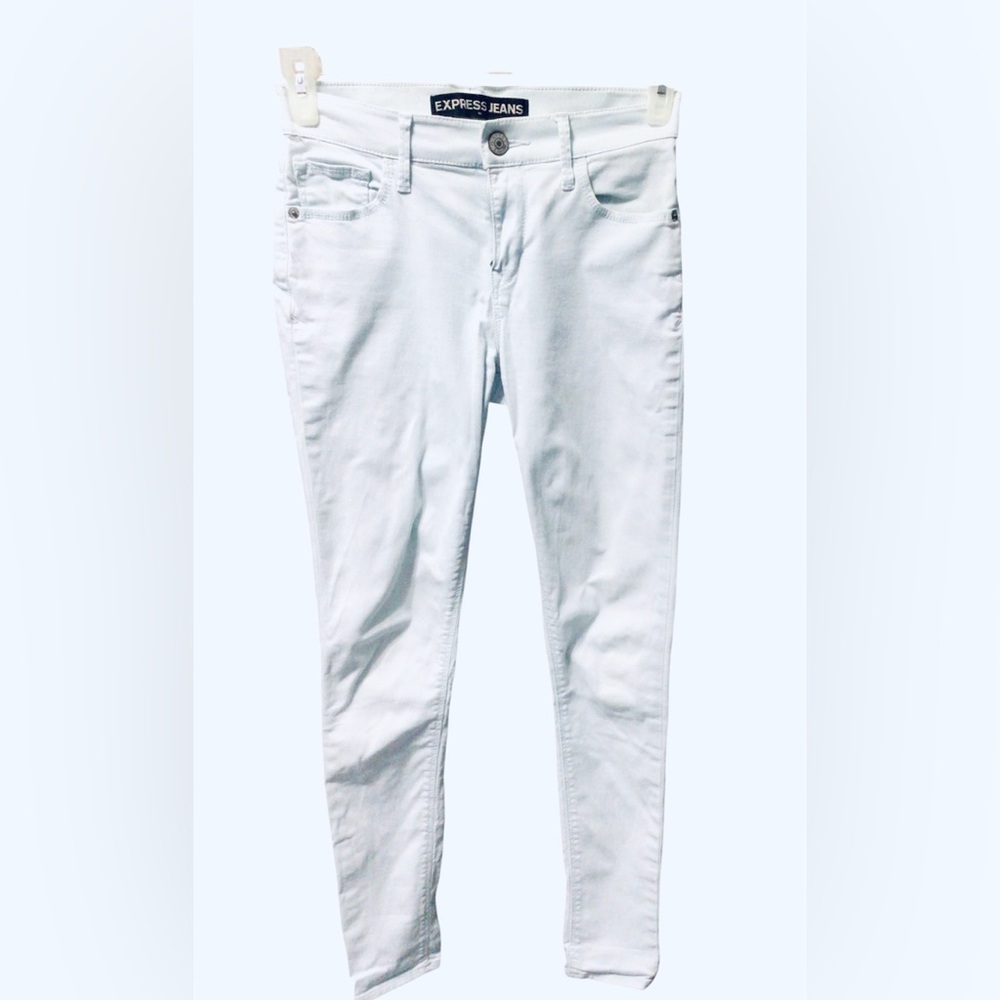 Express Women's Light Blue Jeans
